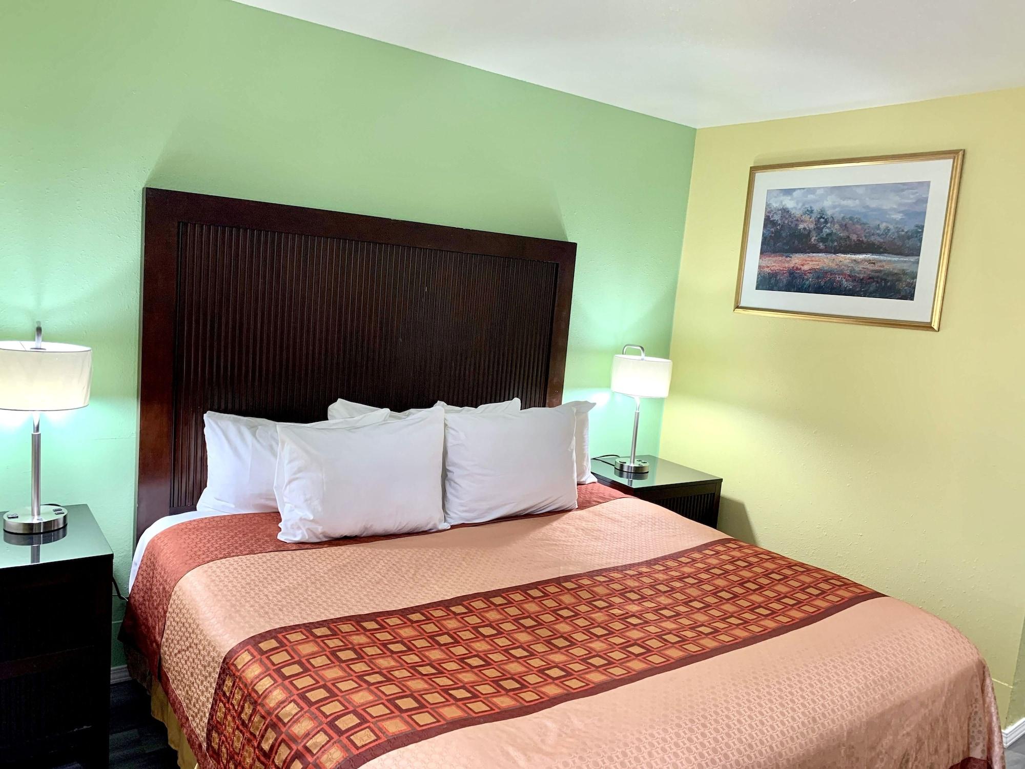 Travelers Inn Медфорд Екстериор снимка