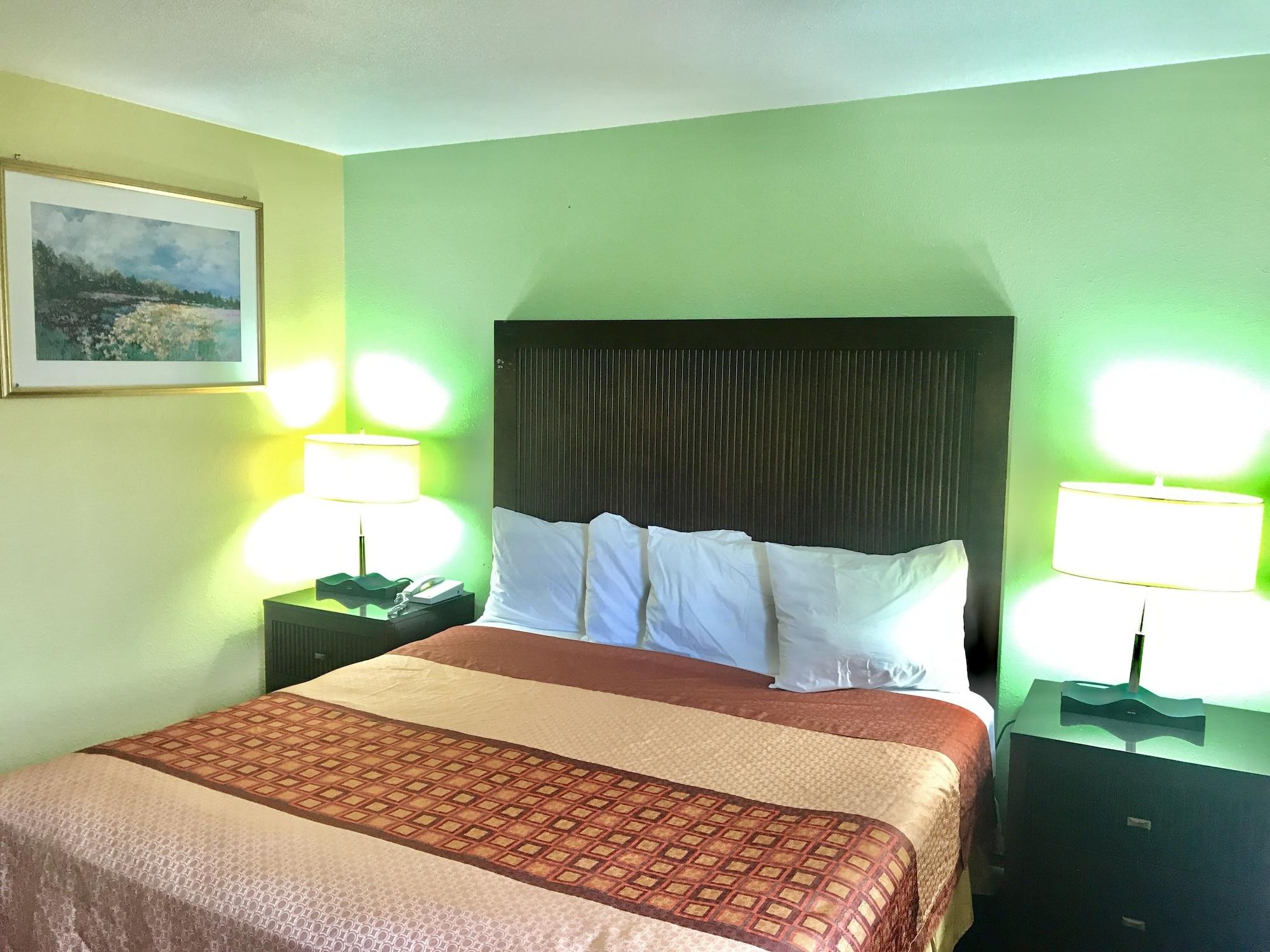 Travelers Inn Медфорд Екстериор снимка