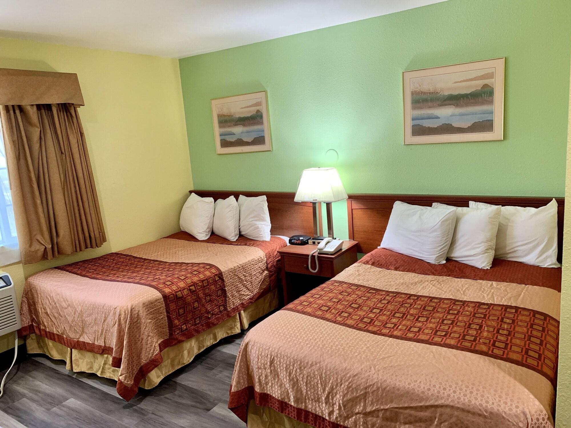 Travelers Inn Медфорд Екстериор снимка