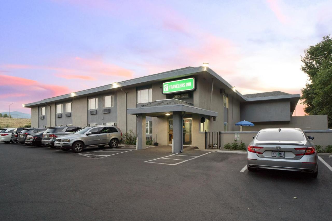 Travelers Inn Медфорд Екстериор снимка