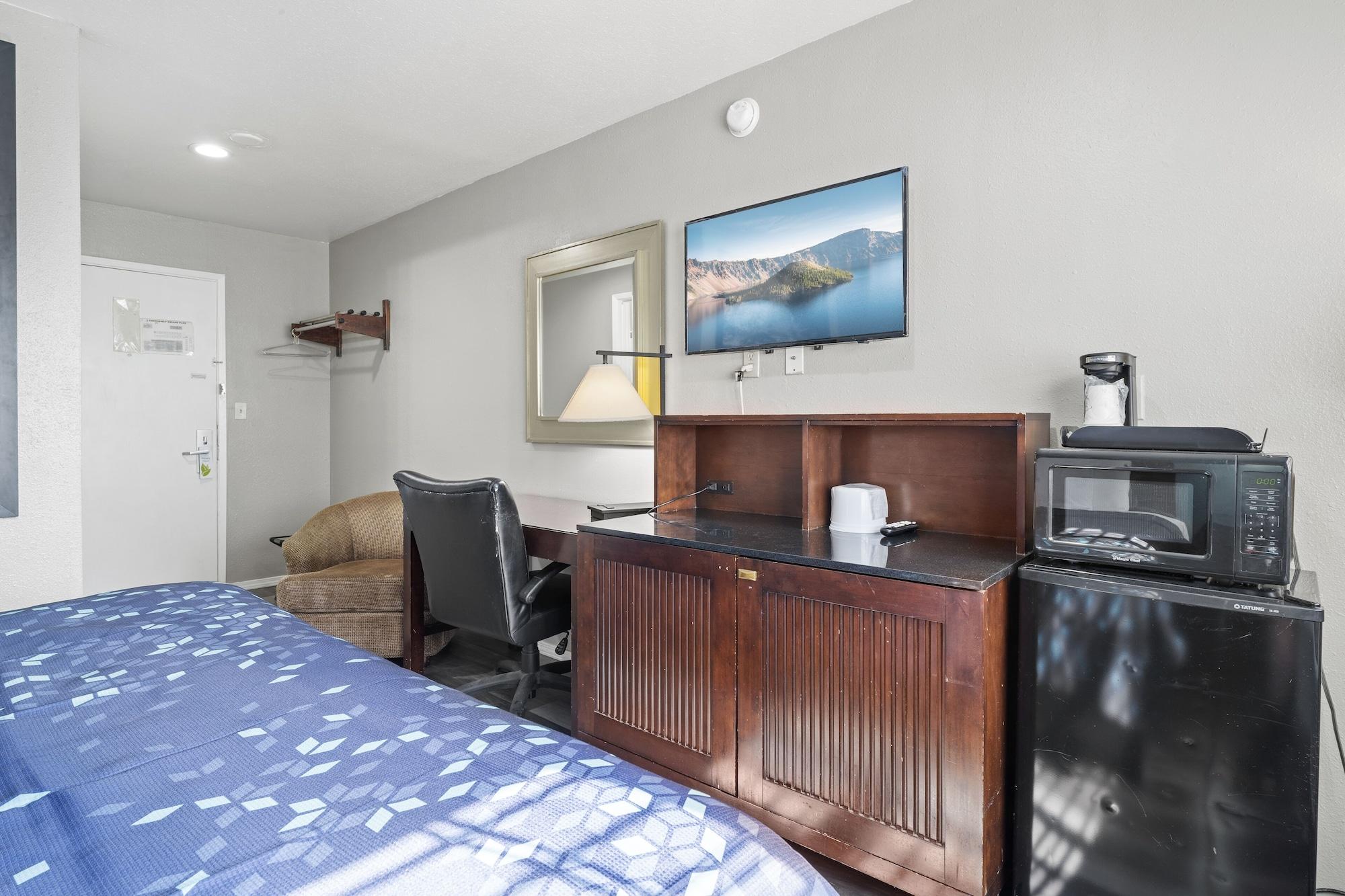 Travelers Inn Медфорд Екстериор снимка