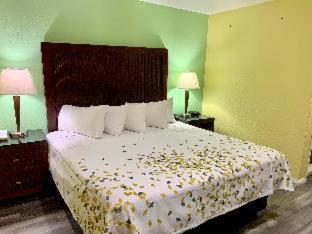 Travelers Inn Медфорд Стая снимка