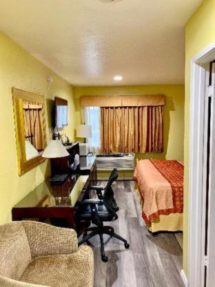 Travelers Inn Медфорд Стая снимка
